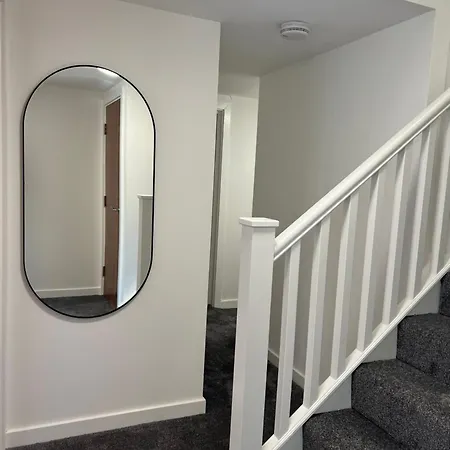 Spacious Battersea Rooms And Apartments Londen Buitenkant foto