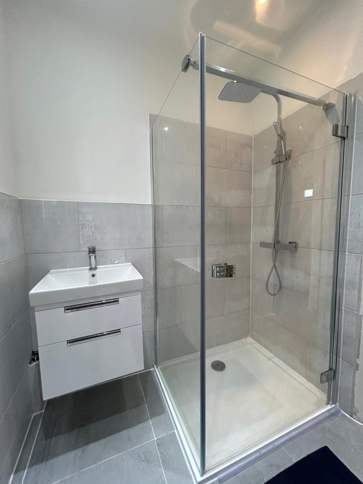 Appartement Spacious Battersea And *