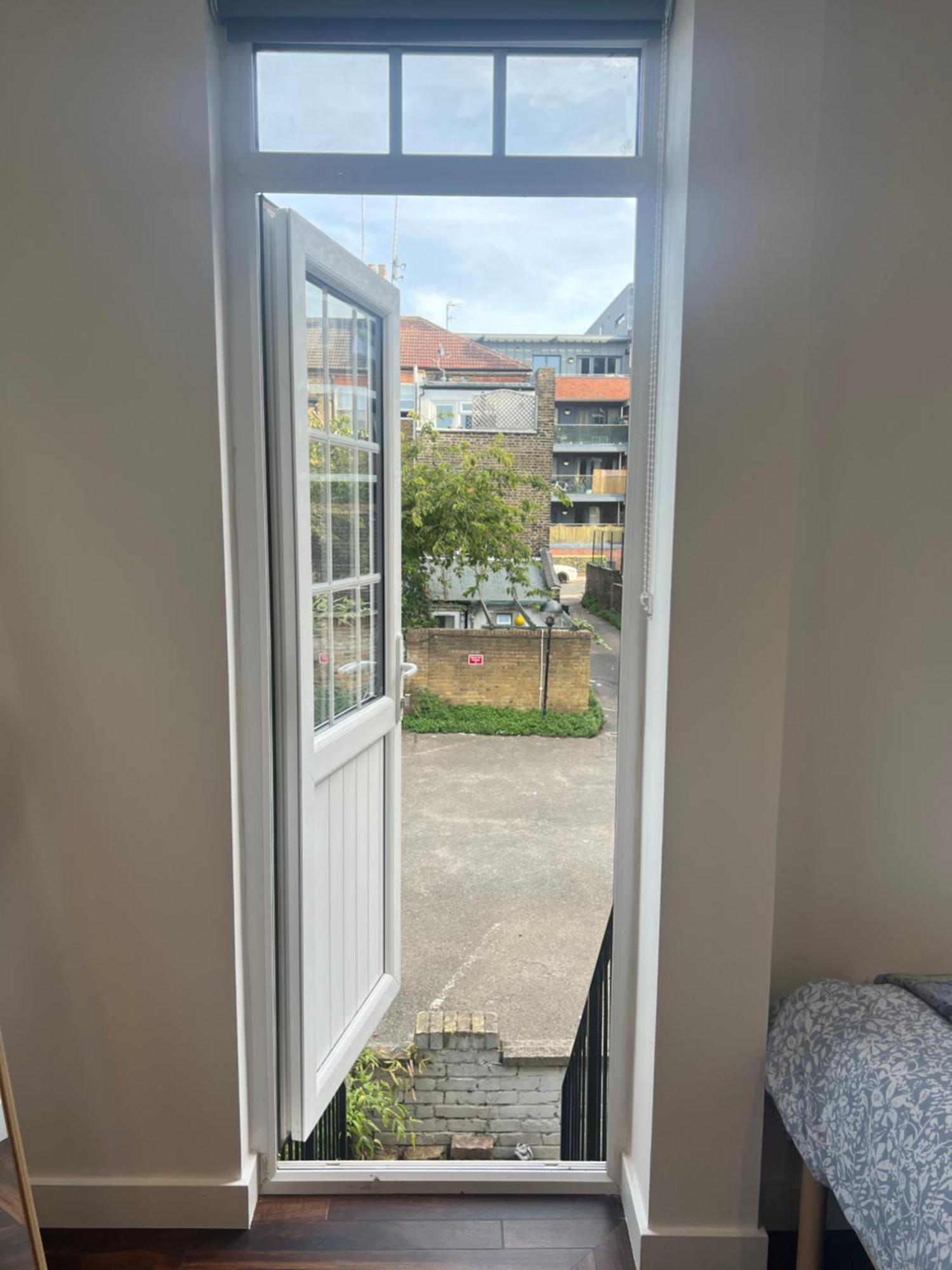 Spacious Battersea And Appartement